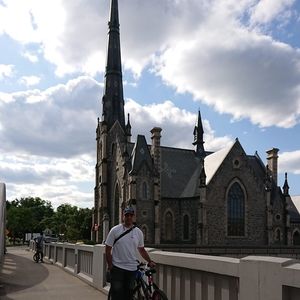 Meet your Posher, Milad